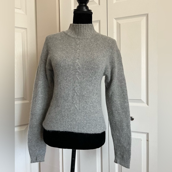 Chloe Cashmere Angora Cable Knit Sweater Gray 4 - Picture 1 of 10